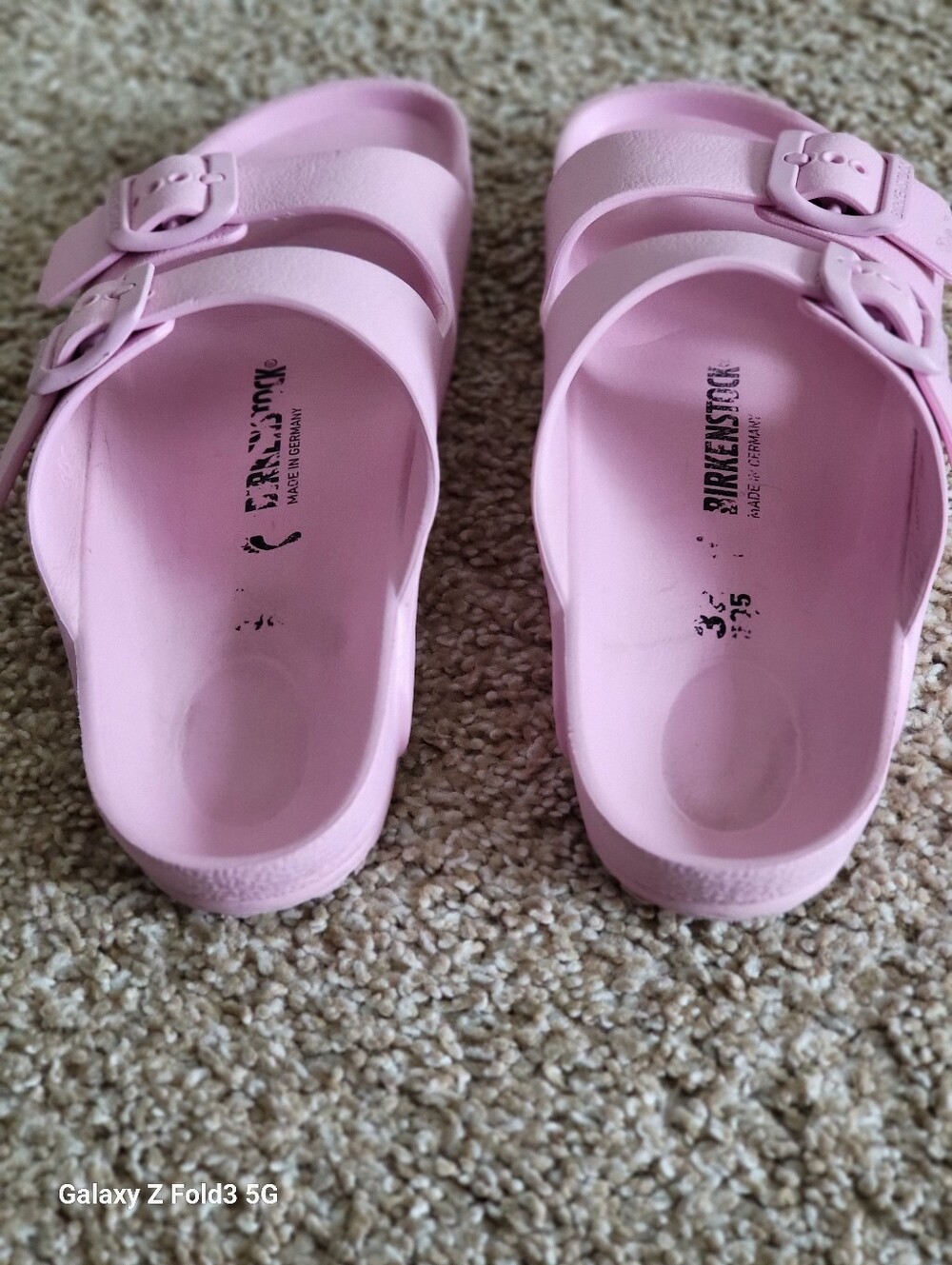 ♥️EUC♥️ Birkenstock Kids Light Pink EVA Two-Strap Slide Sandals - Picture 4 of 10